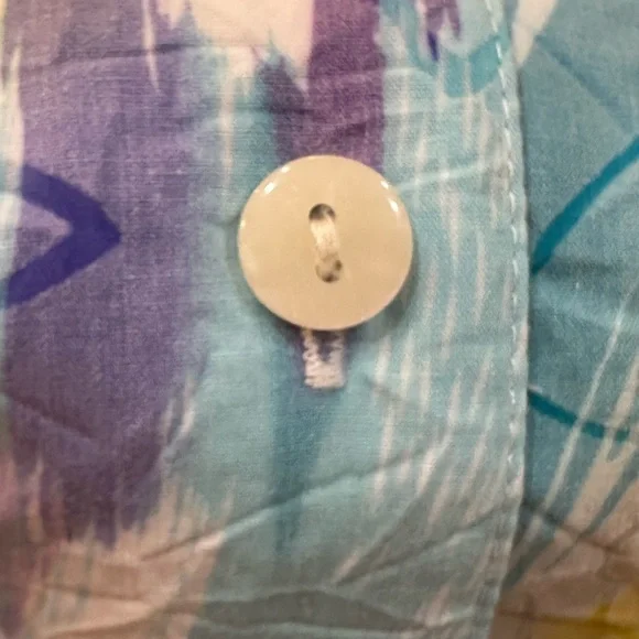 ALIA Colorful Abstract Crinkle Print Button Down Blouse - Shirttail Hem - Sz 16W - Picture 8 of 12